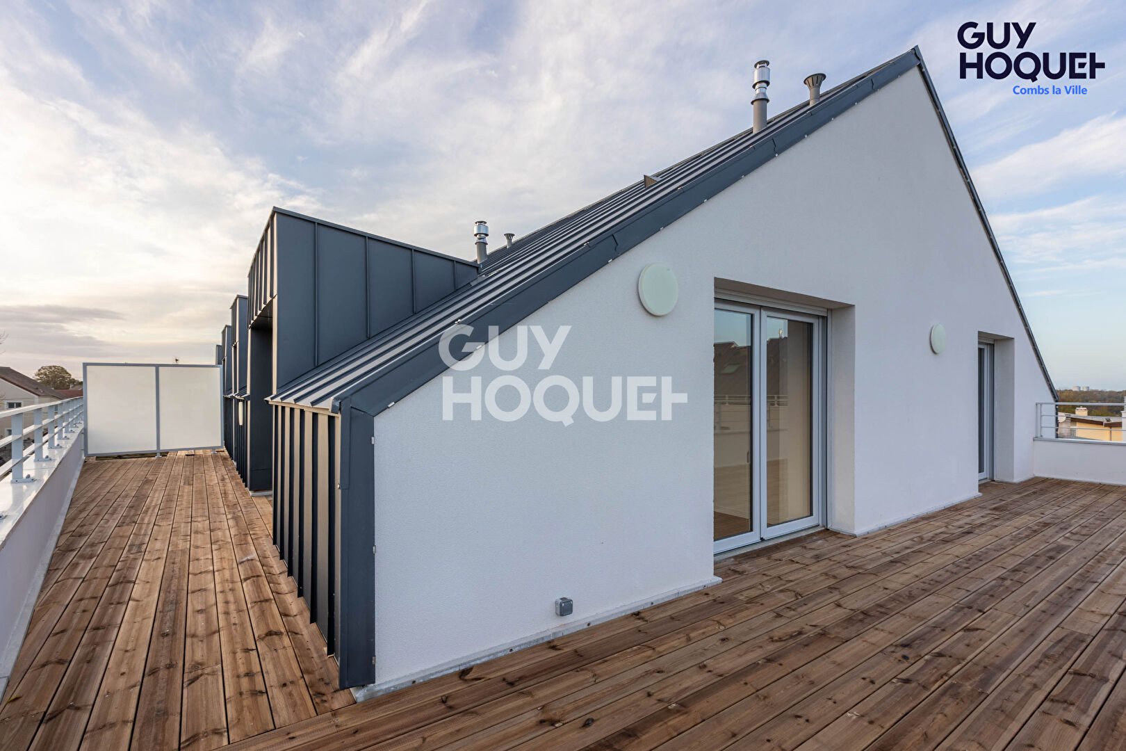 Vente d'un appartement 95m² avec terrasse de 50 m² à COMBS LA VILLE