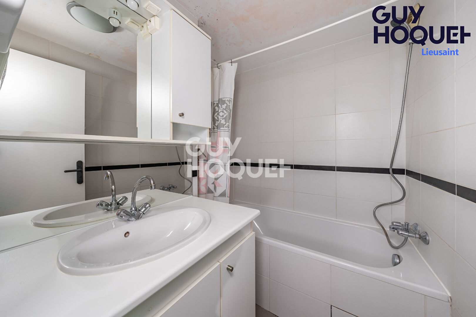 À louer, appartement d'une surface habitable de 35,16 m², 2 pièces à MELUN (77000).