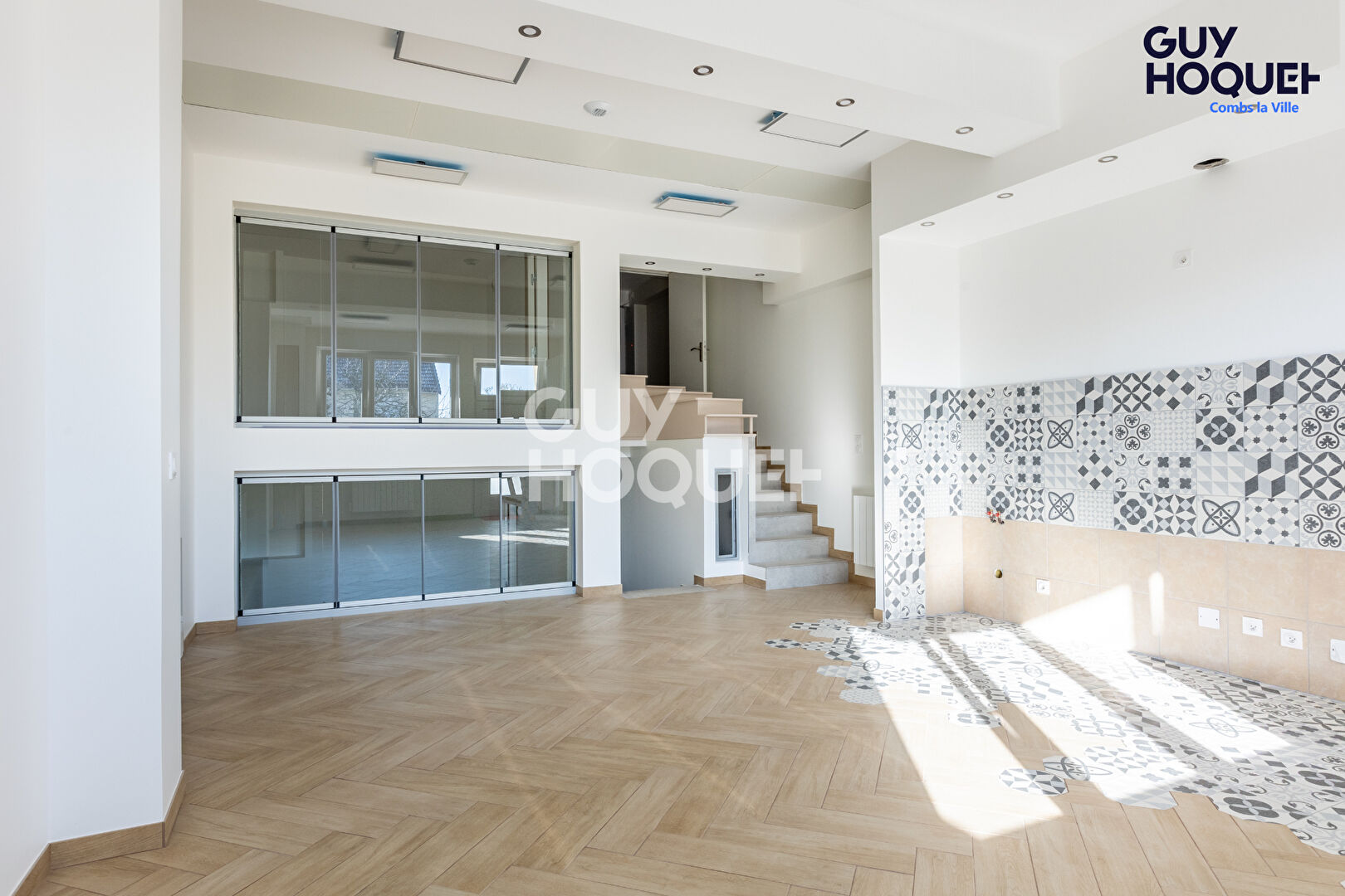 QUINCY SOUS SENART : rez-de-jardin F3 (66m²) à vendre sans charges de copropriété