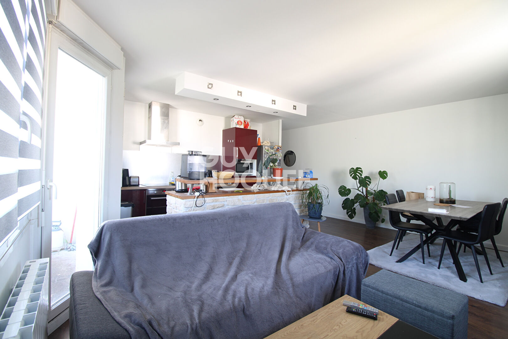 À vendre : Appartement 3 pièces à COMBS LA VILLE