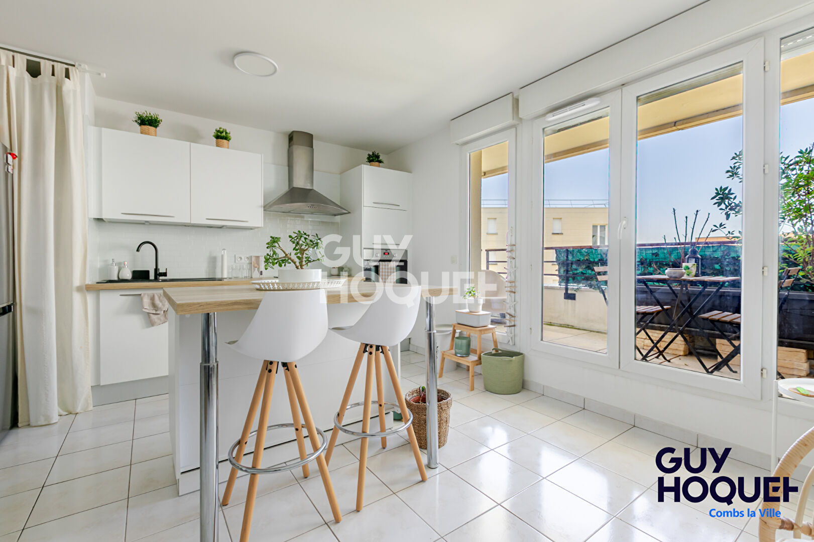 À louer : Appartement 3 pièces à COMBS LA VILLE