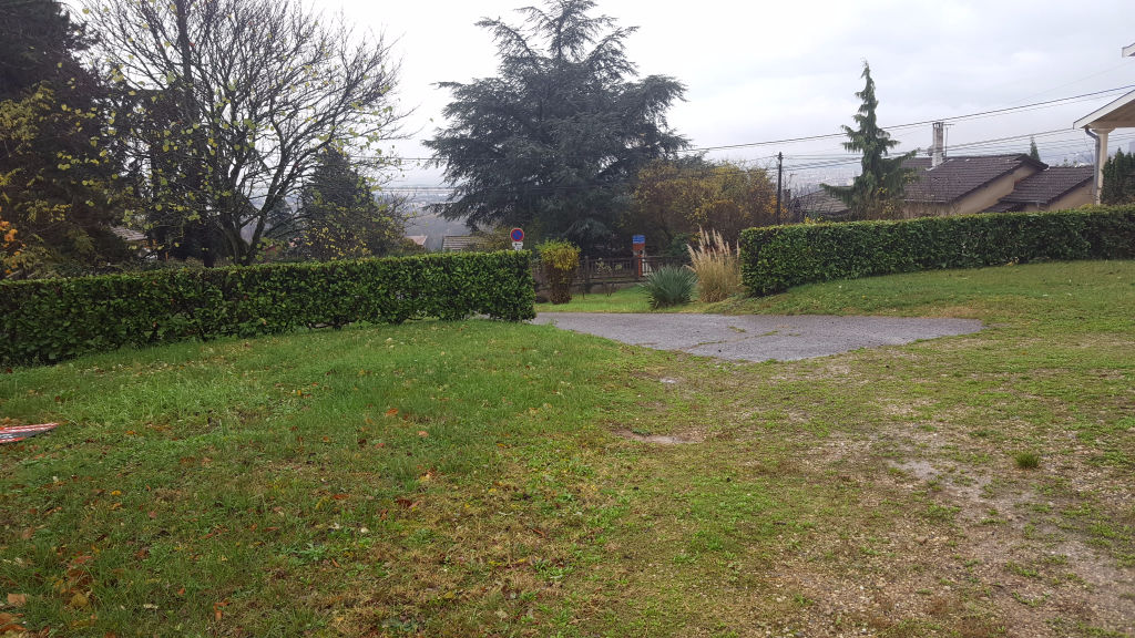 RILLIEUX LA PAPE - TERRAIN A BATIR 467M²