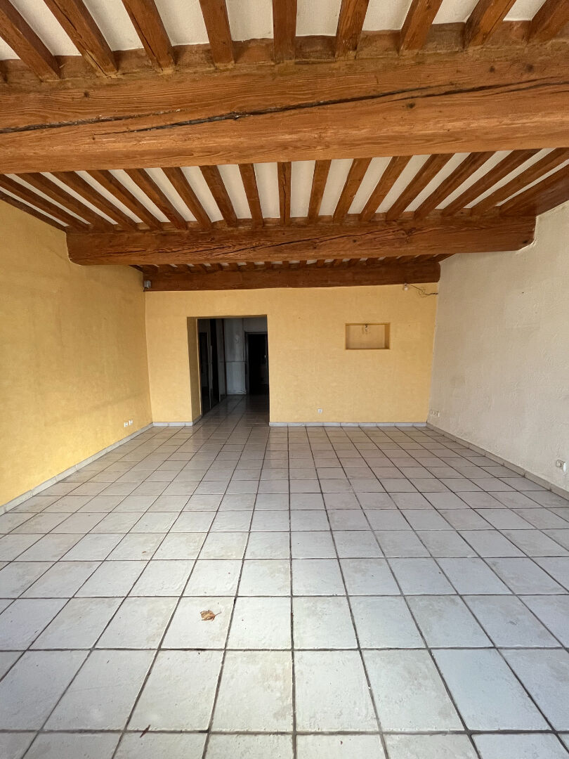 Exclusivité Guy Hoquet Miribel - Maison de village au coeur de la ville