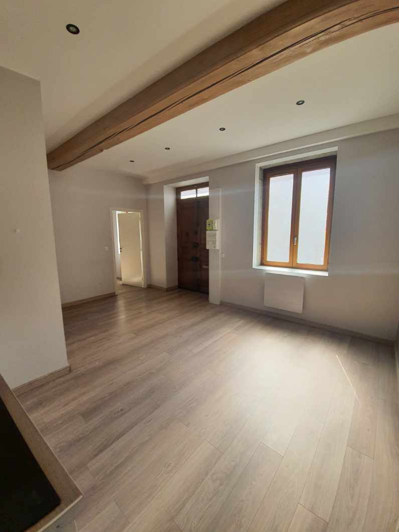 Appartement Miribel 2 pièces - centre Miribel