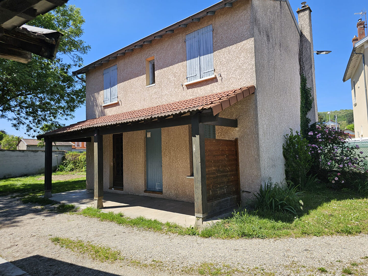 EXCLUSIVITE Maison Individuelle Saint Maurice De Beynost 4 pièces sur 776 m² de terrain