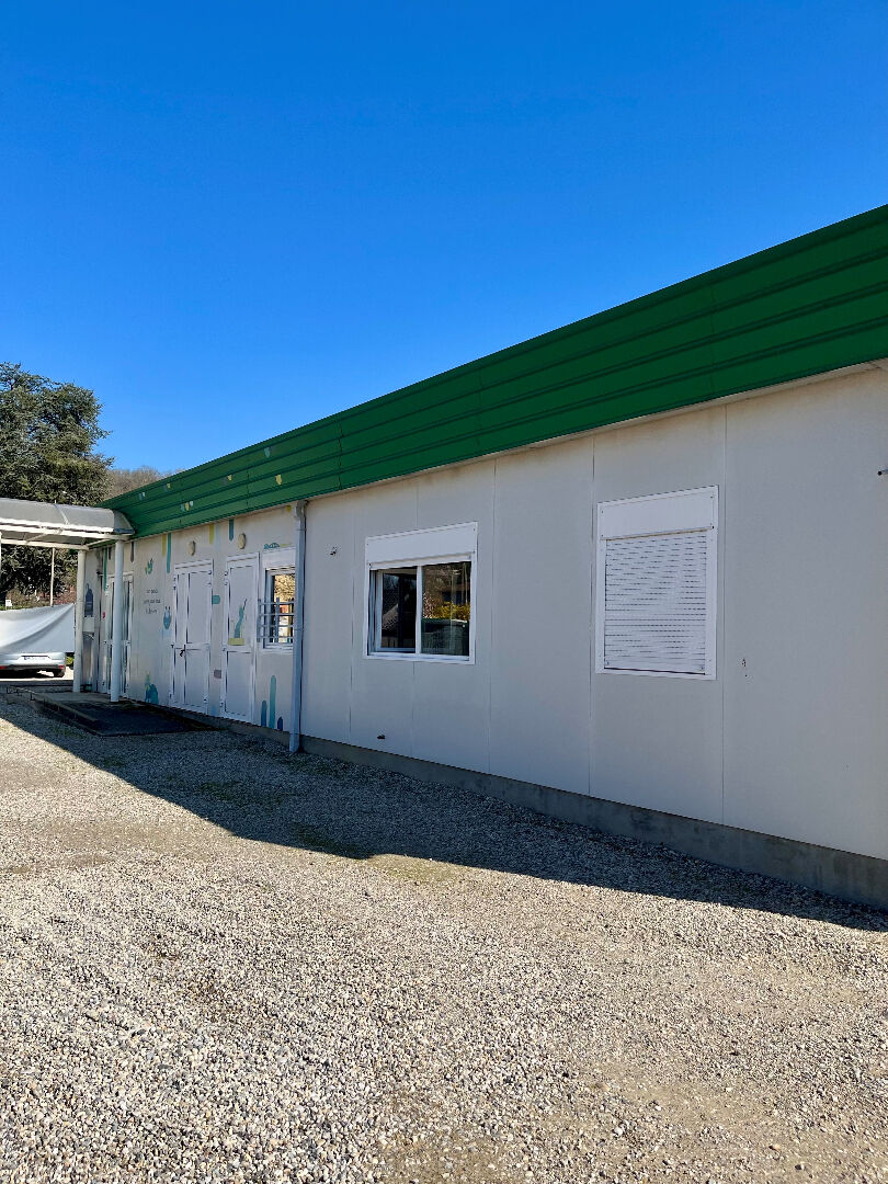 À Vendre - Local Commercial à La Boisse