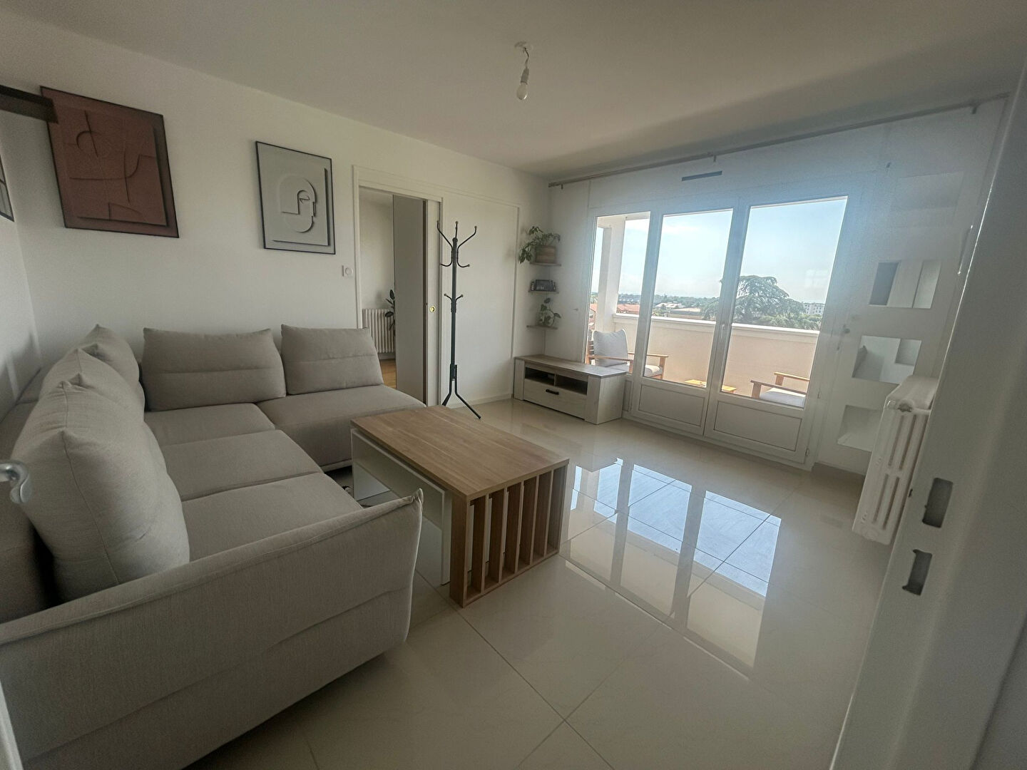 T2 meublé 51,45 m²  - SAINT MAURICE DE BEYNOST