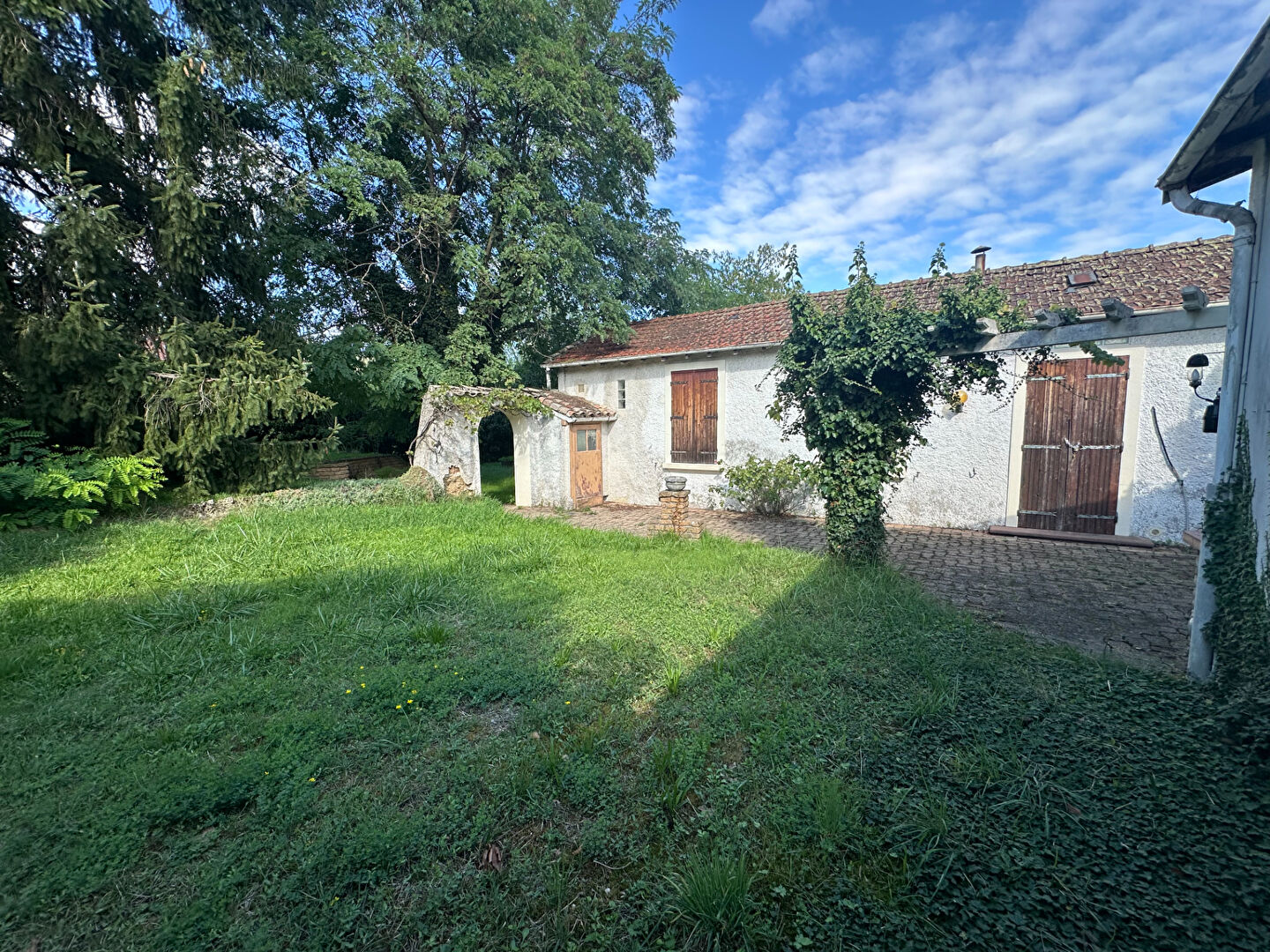 Maison Miribel 41 m² sur terrain de 765 m²
