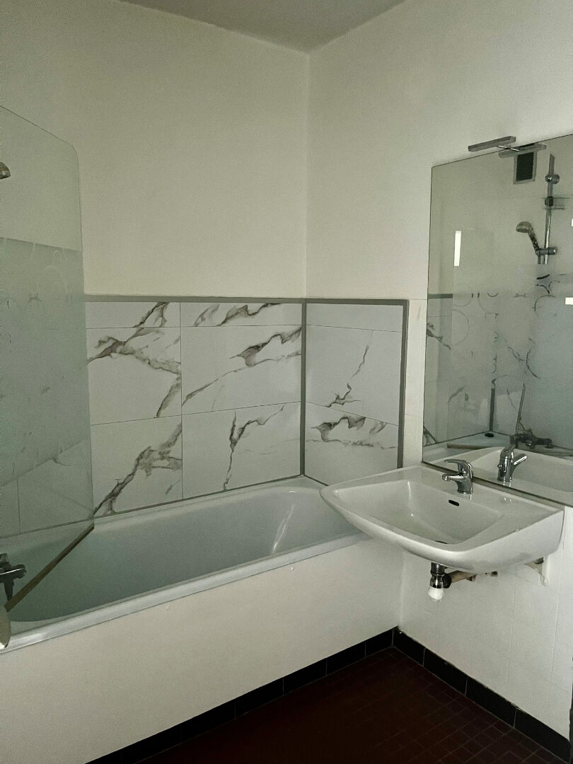 Appartement Rillieux La Pape - 3 pièces 65.39 m²