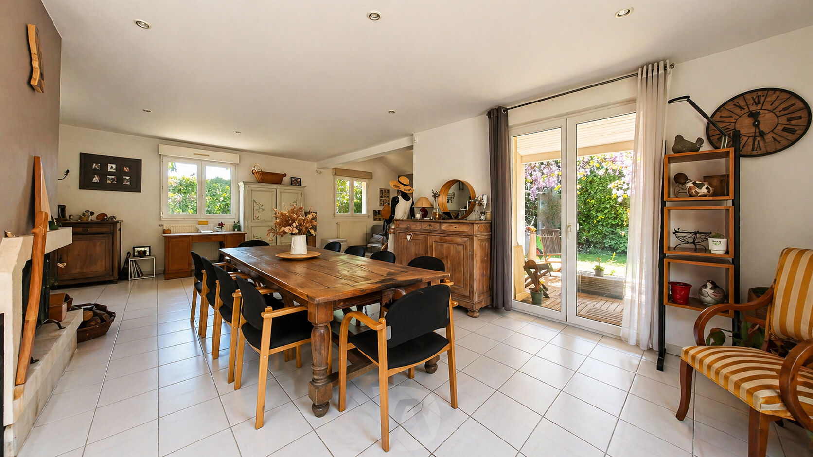 Maison Saint-Bonnet-de-Mure 5 pièces 131 m²