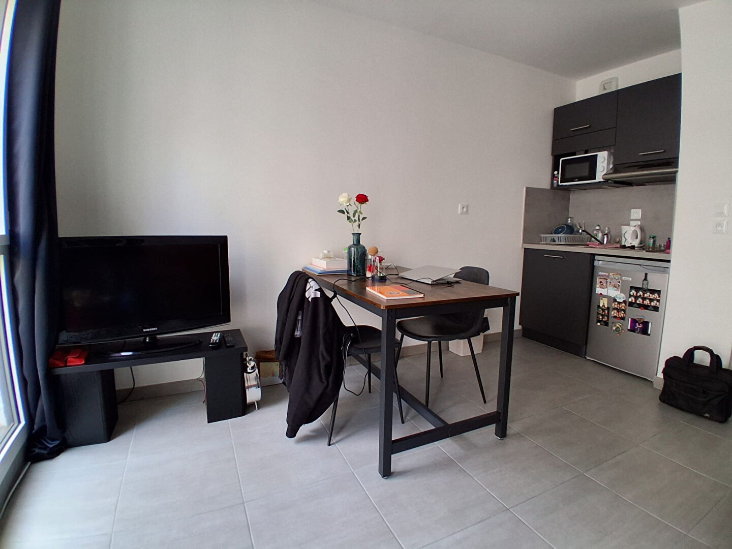 LOCATION MEUBLEE - Lyon 6ème arrondissement - Studio 23 m²