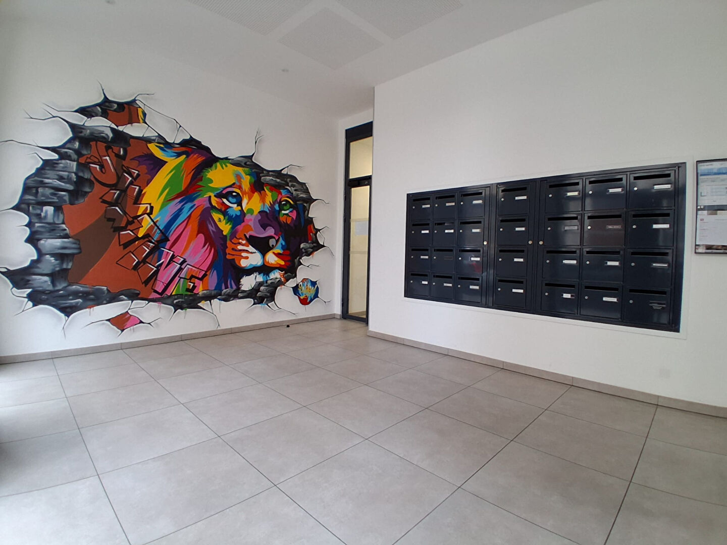 LOCATION MEUBLEE - Lyon 6ème arrondissement - Studio 23 m²