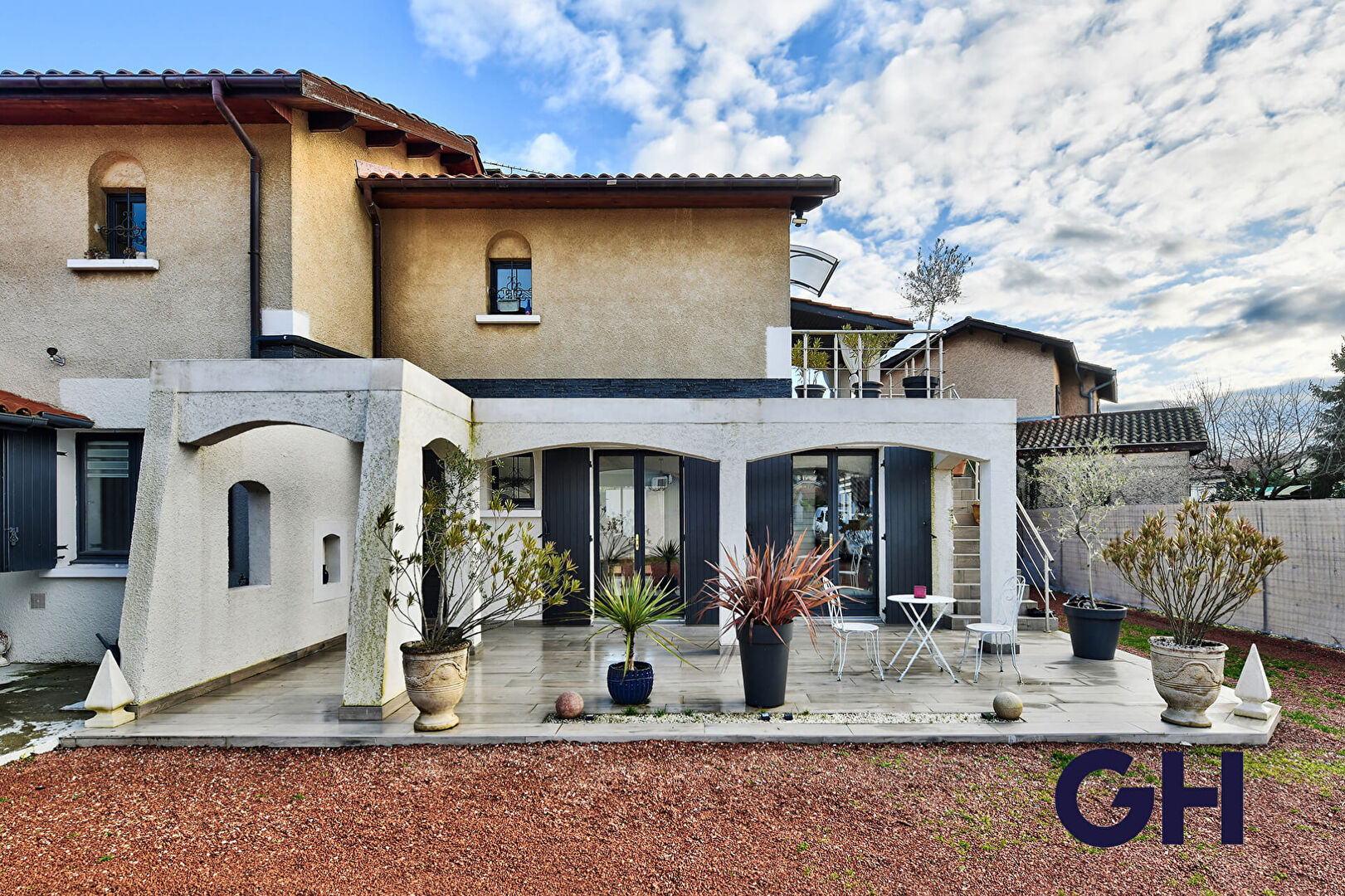 Maison 205 m² - LA BOISSE