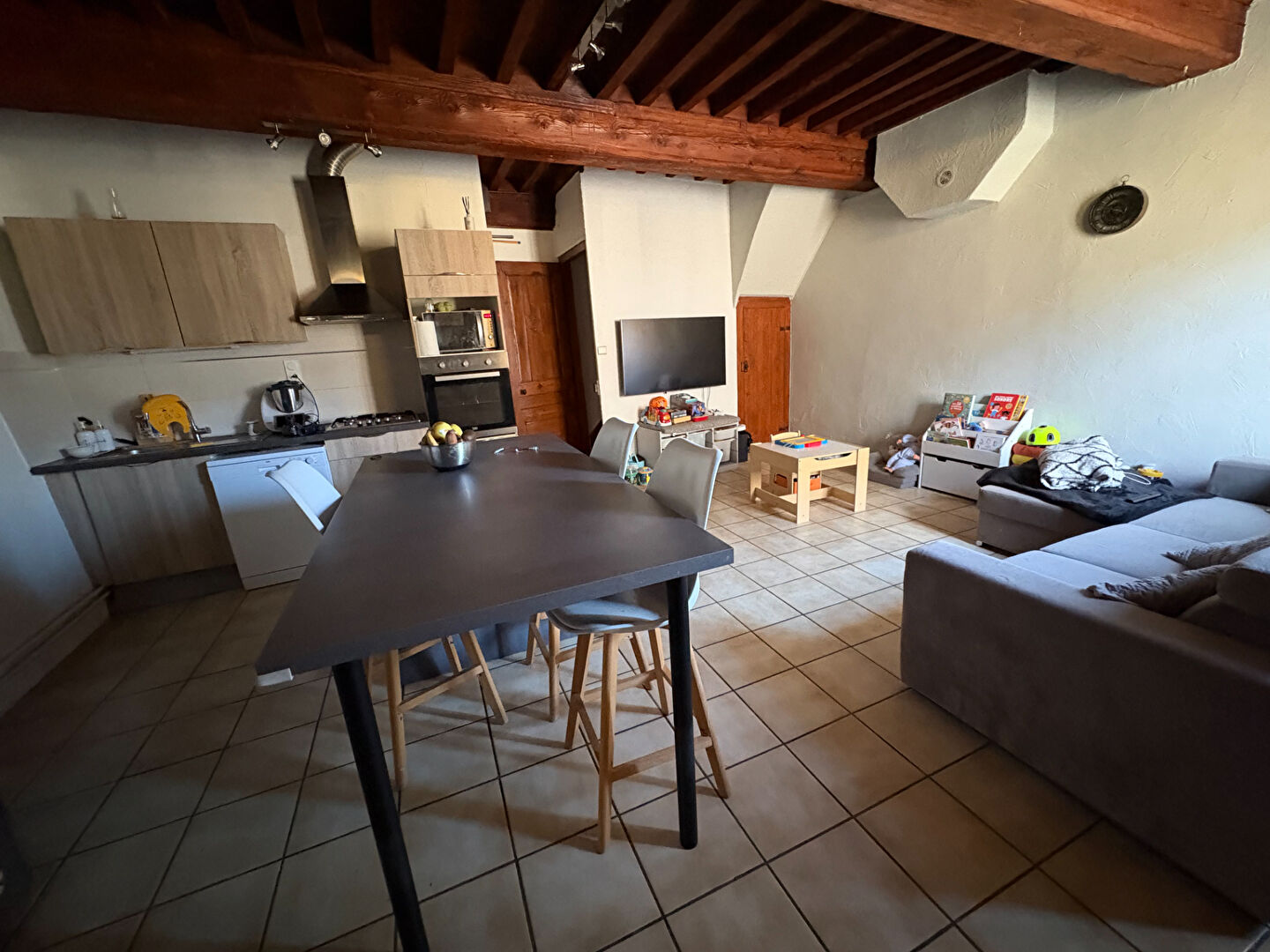 MAISON DE VILLE - NEYRON