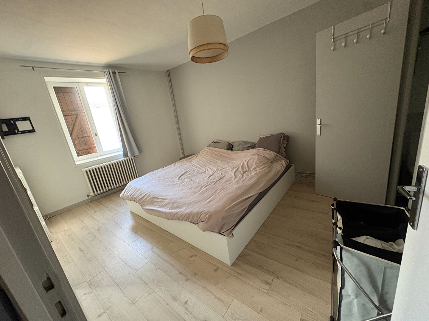 MAISON DE VILLE - NEYRON