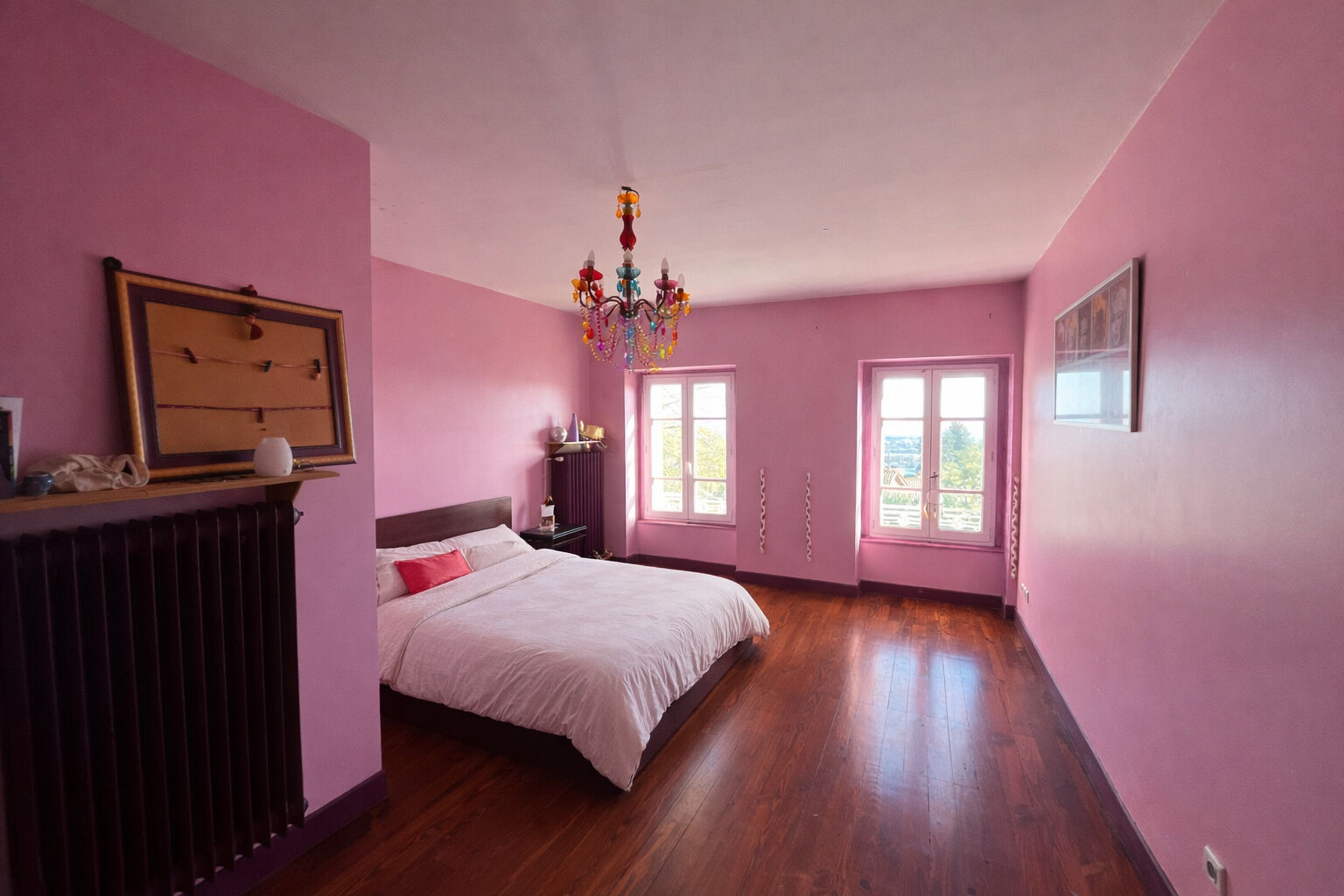 Maison 9 pièces - Neyron le haut