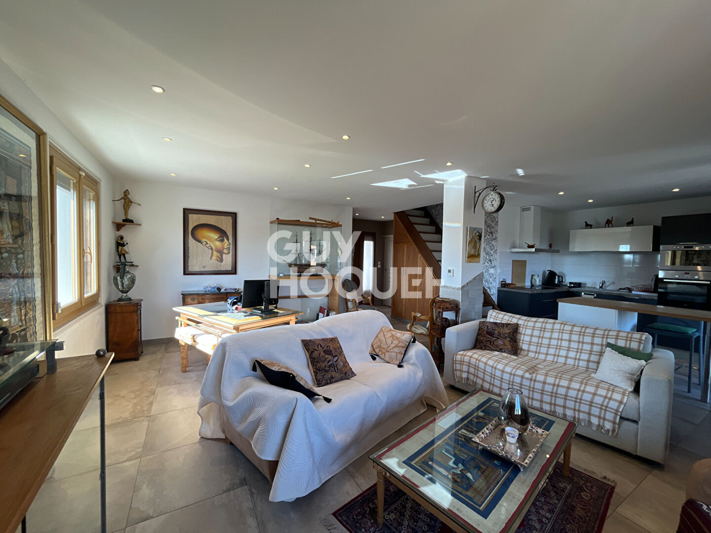 Beau Duplex avec jardin privatif à Saint-Maurice-de-Beynost