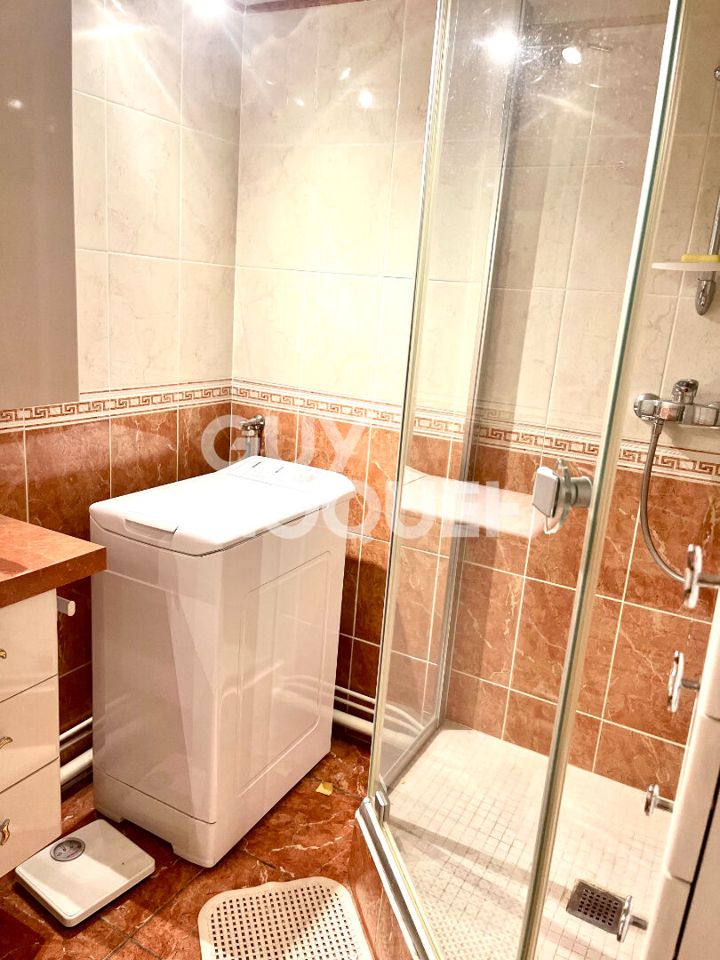 Appartement - Location meublée Lyon 6ème - 3 pièces