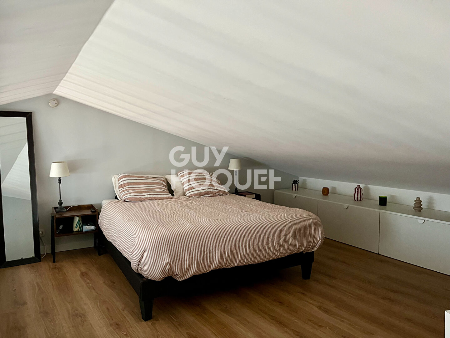 Maison  4 pièces 92 m² - MIRIBEL CENTRE