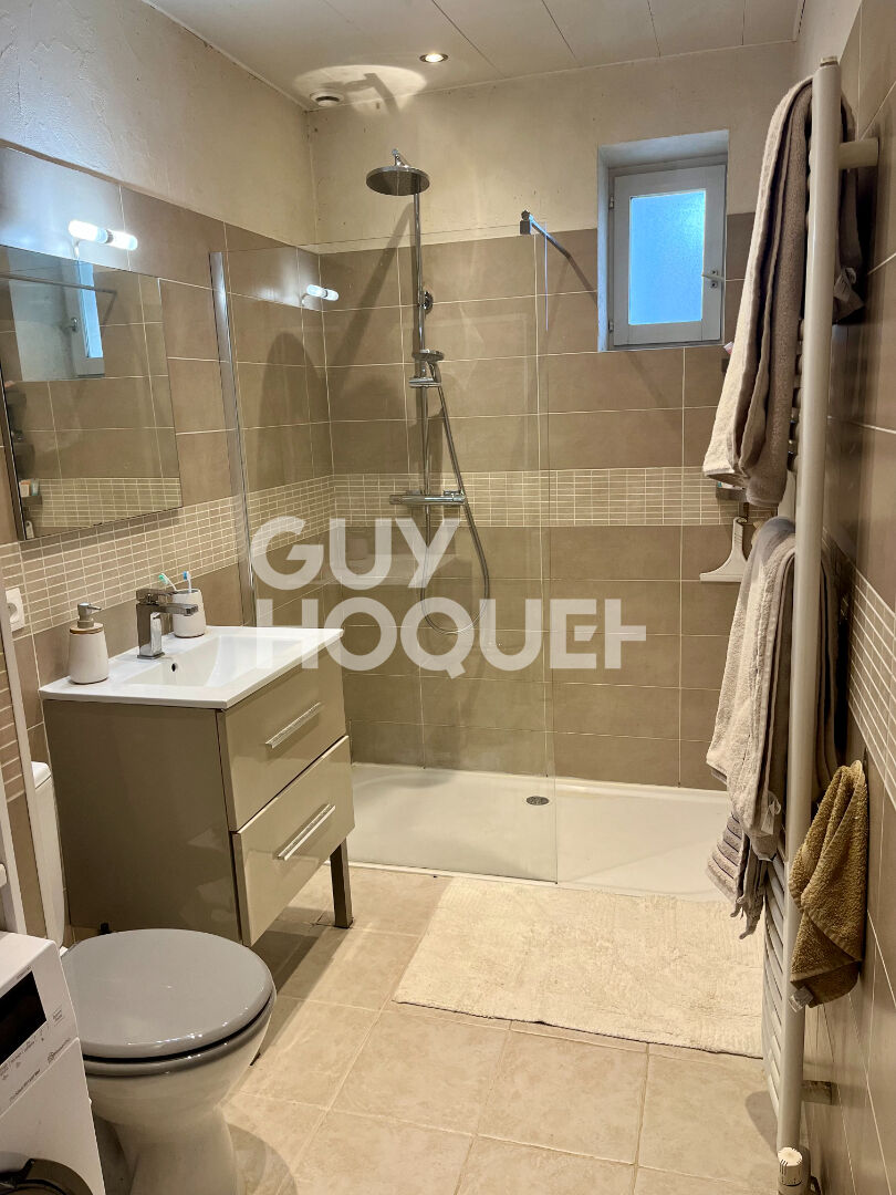 Maison  4 pièces 92 m² - MIRIBEL CENTRE