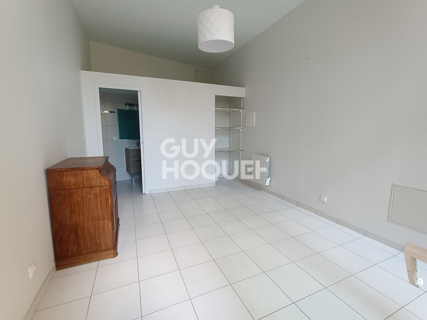 Maison Atypique avec Vue Imprenable sur le Parc de Miribel