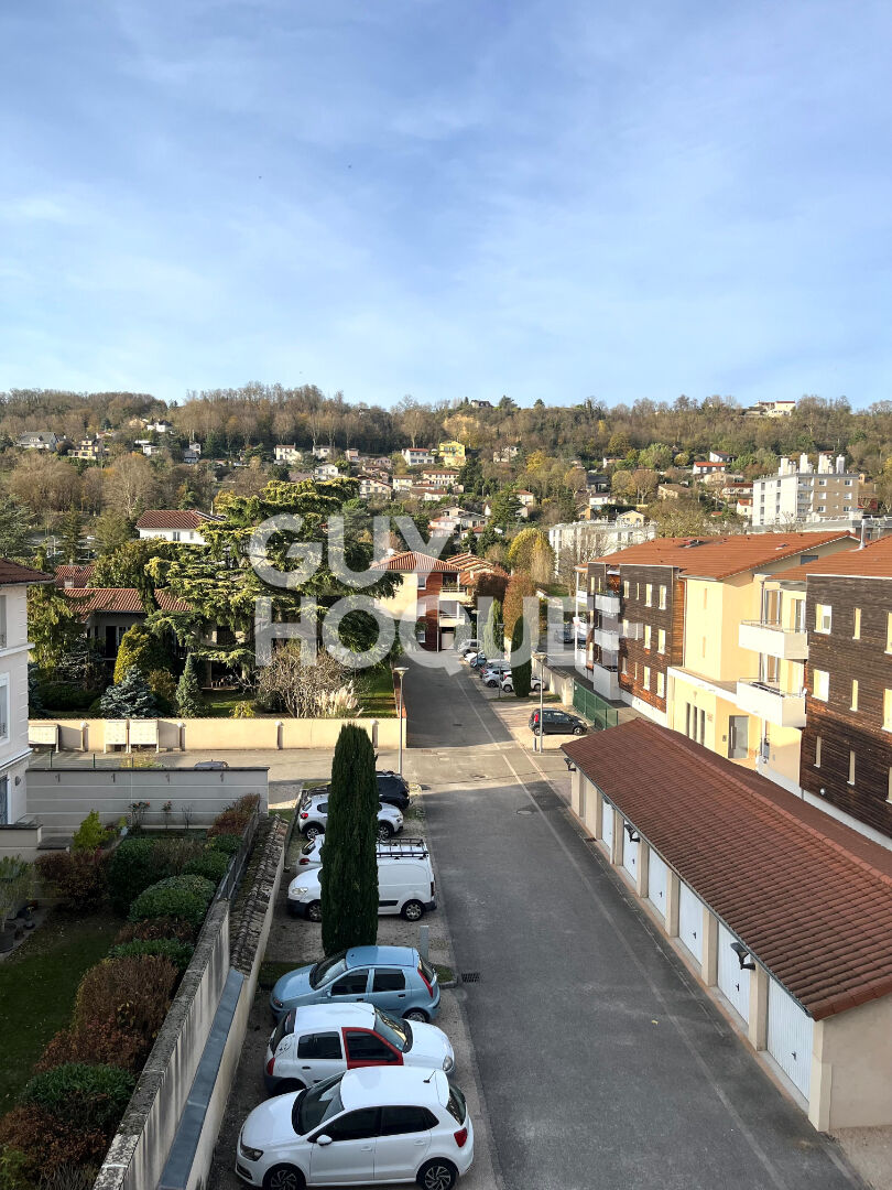 EXCLUSIVITÉ GUY HOQUET MIRIBEL - APPARTEMENT T2 DE 41 m² AVEC PARKING ET CAVE