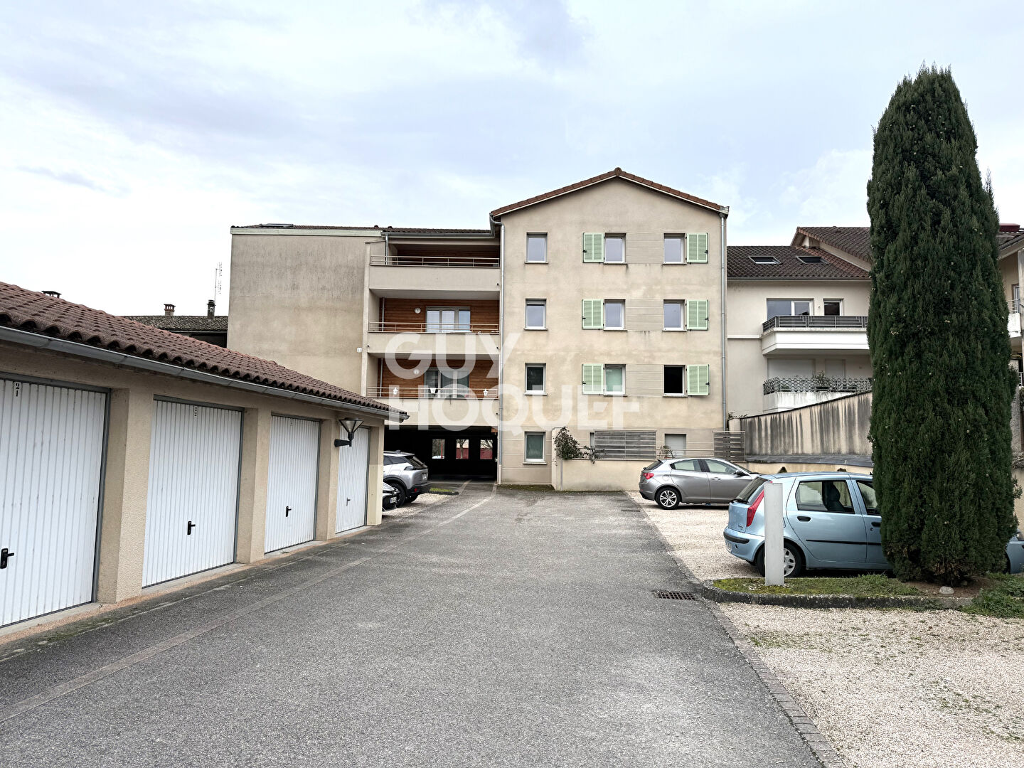 OPPORTUNITÉ À SAISIR -T2 DE 41 m² EN RÉSIDENCE RÉCENTE AVEC PARKING