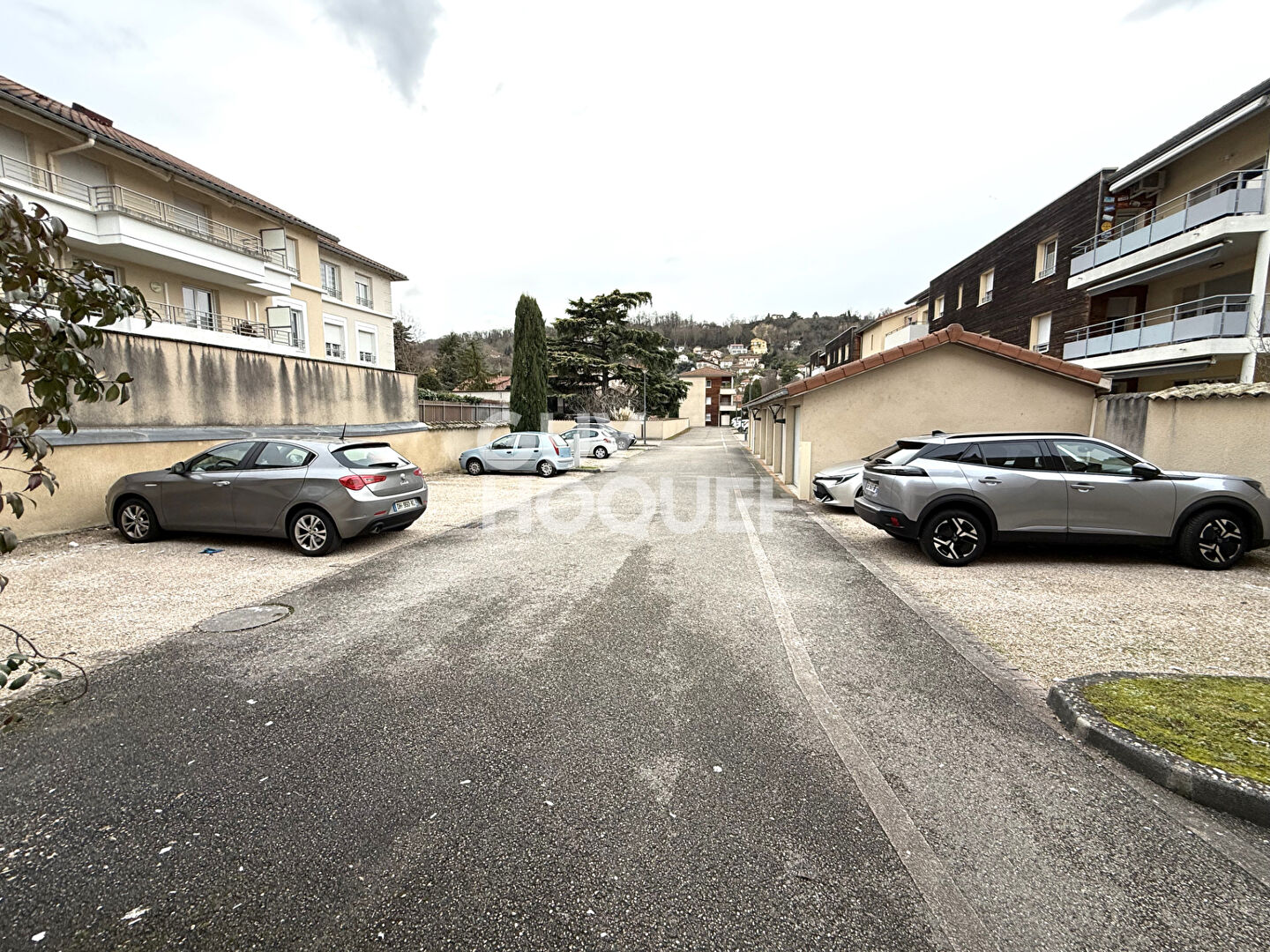 OPPORTUNITÉ À SAISIR -T2 DE 41 m² EN RÉSIDENCE RÉCENTE AVEC PARKING