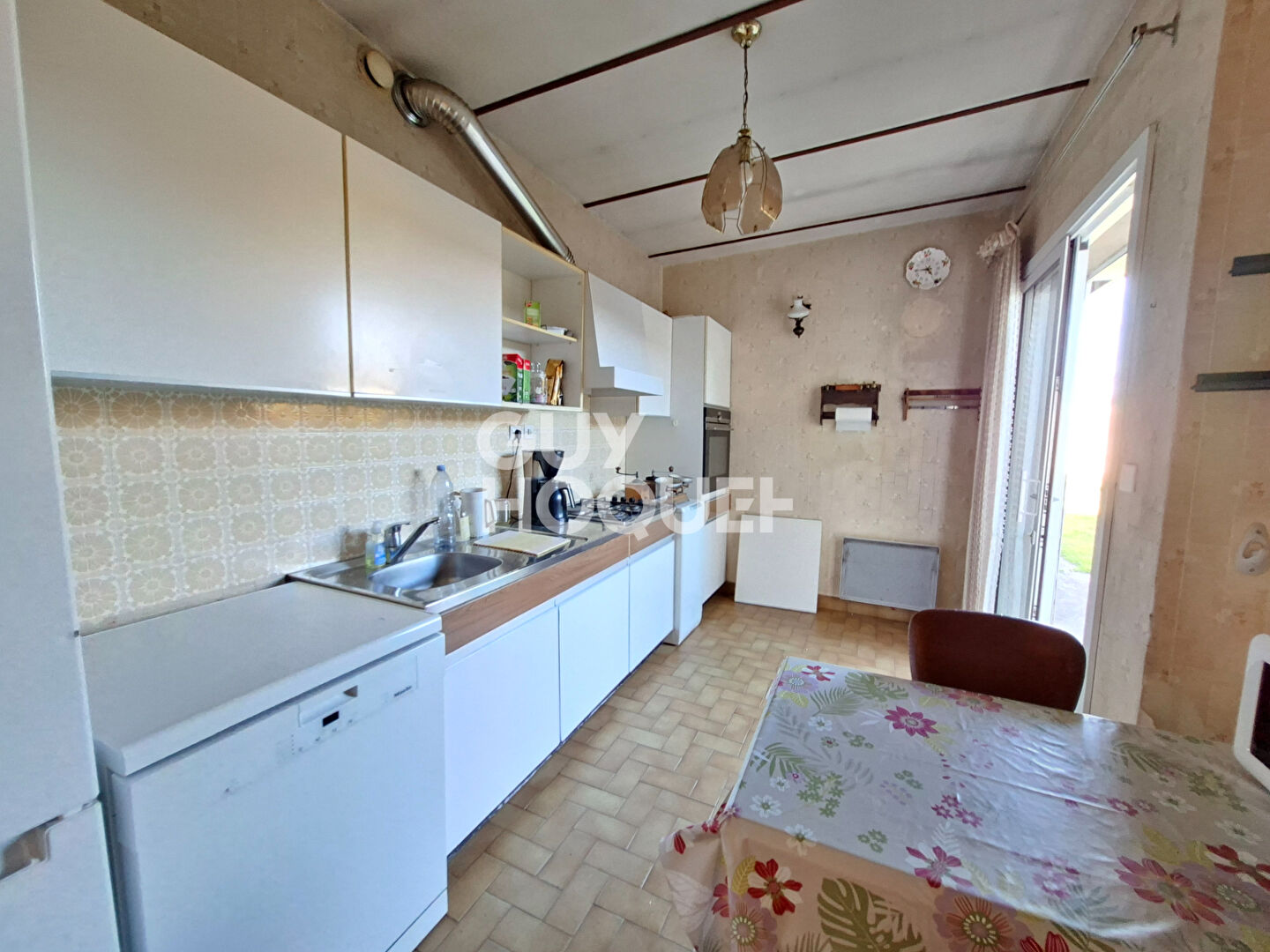 Exclusivité - Maison de plain-pied au calme, proche tram T3 et collège