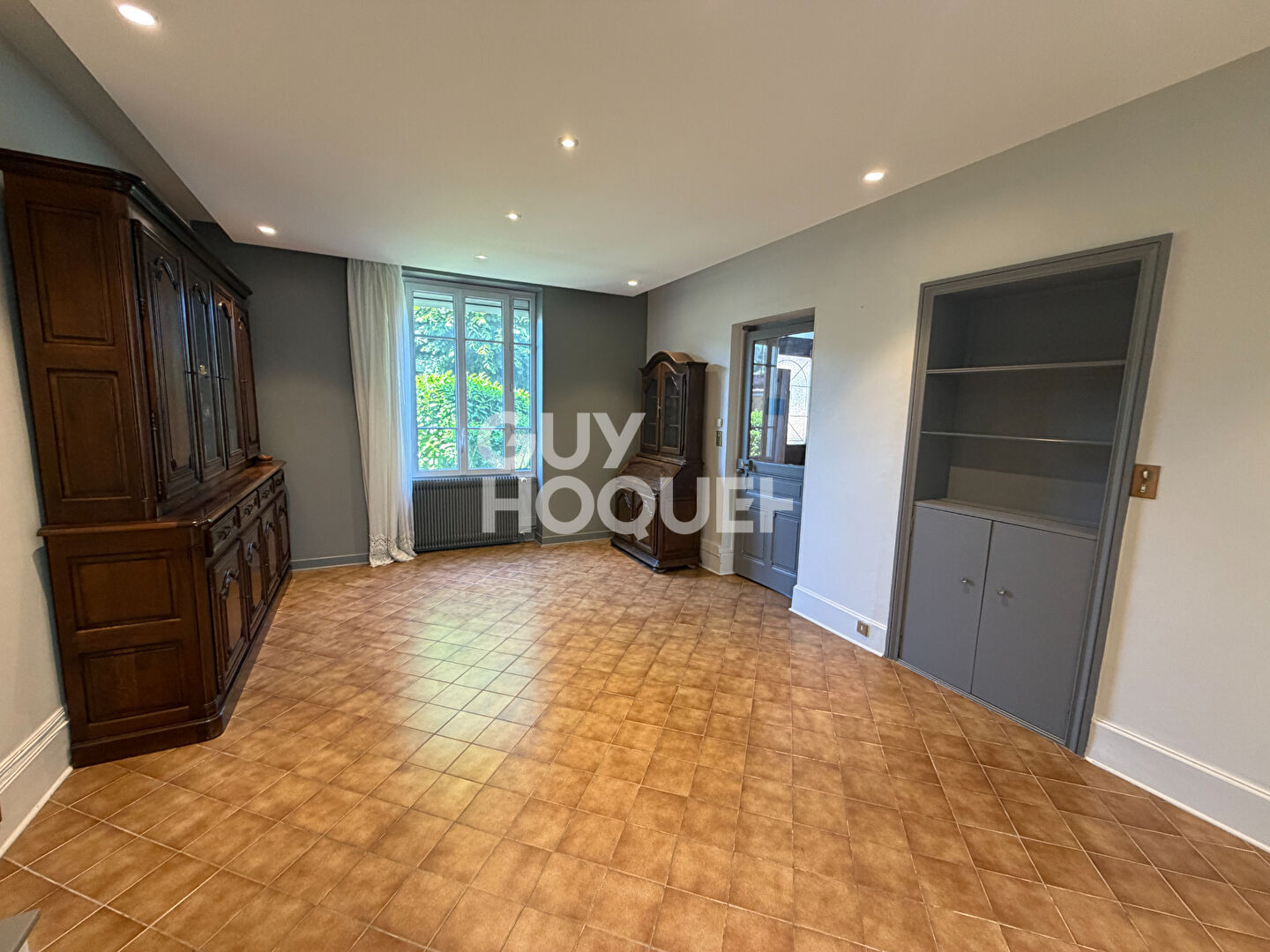 Maison Miribel sur une superbe parcelle