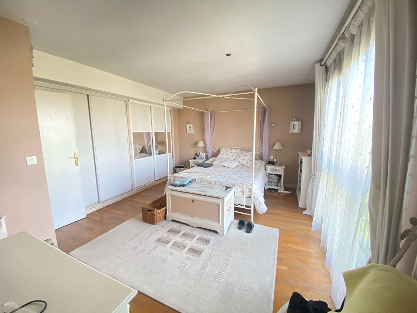 VENTE d'une maison F13 (295 m²) à MITRY MORY