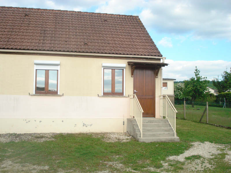 Maison 2 pièces à Moneteau