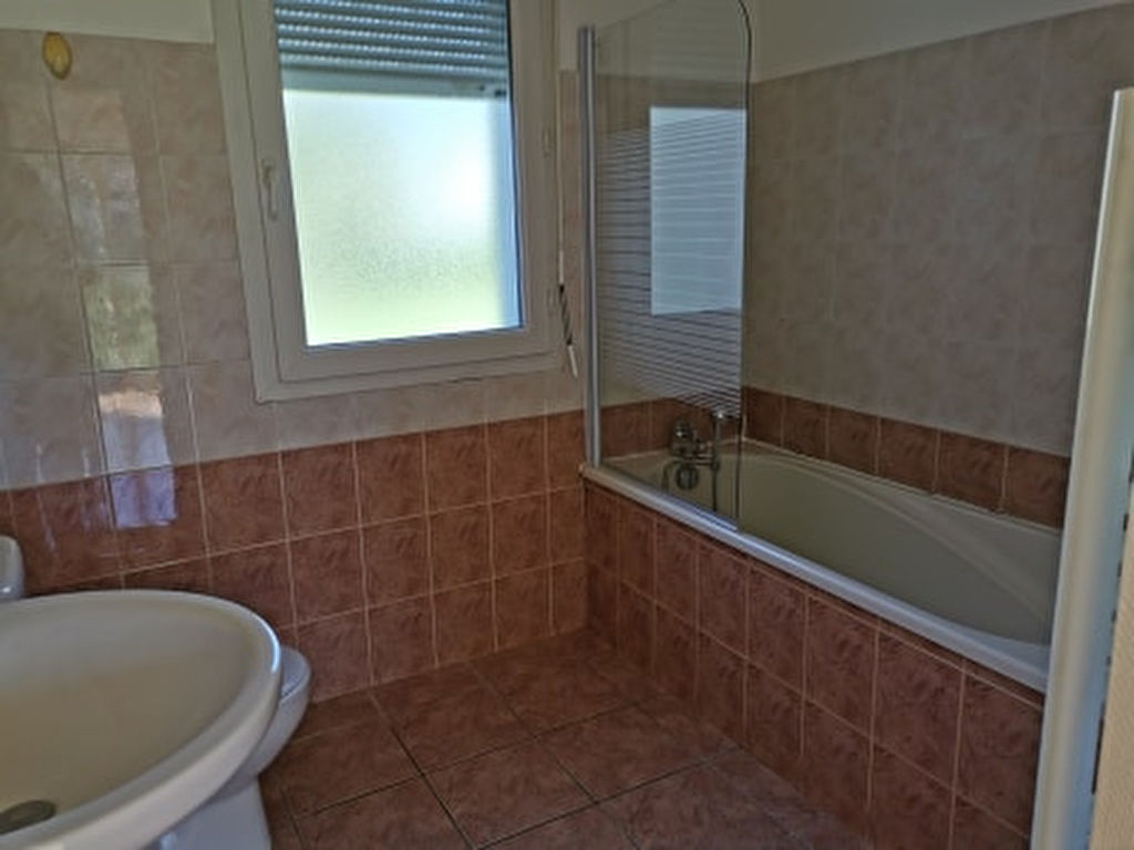 Maison  plain pied Champs sur Yonne