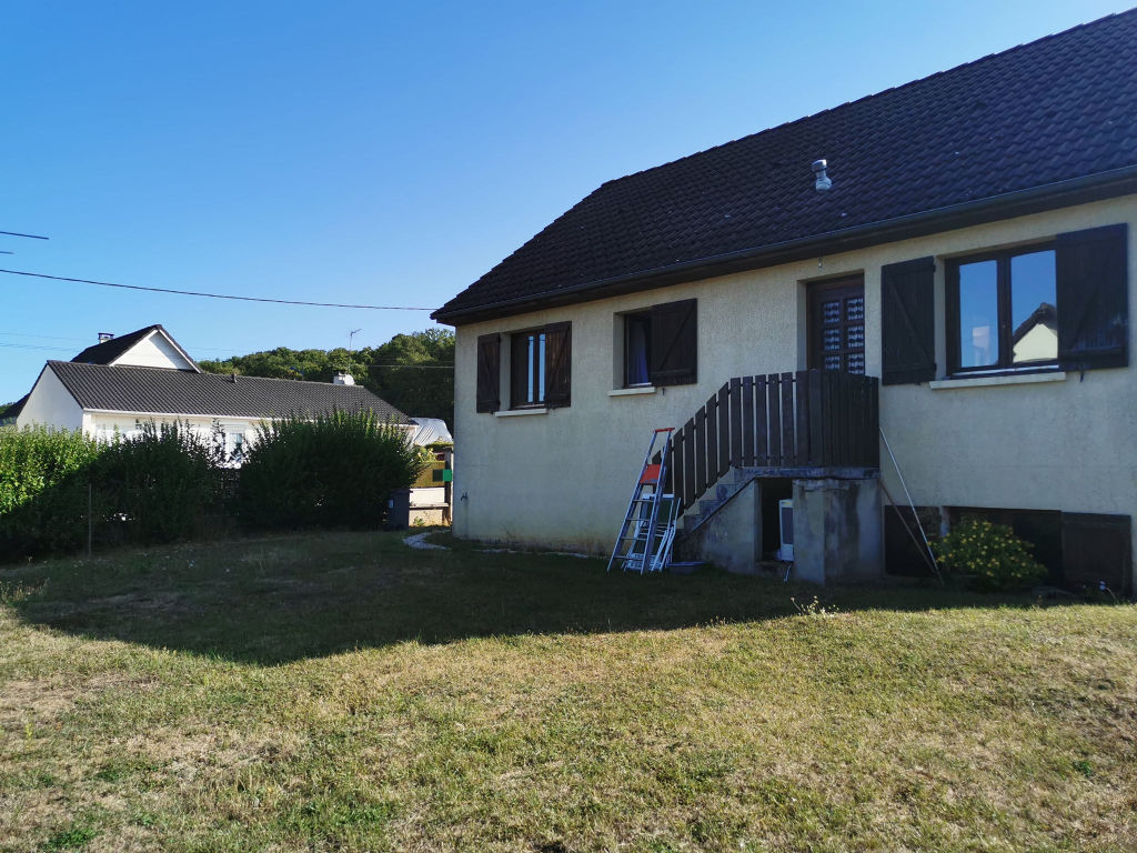 Maison à louer à CHEMILLY SUR YONNE (89250).