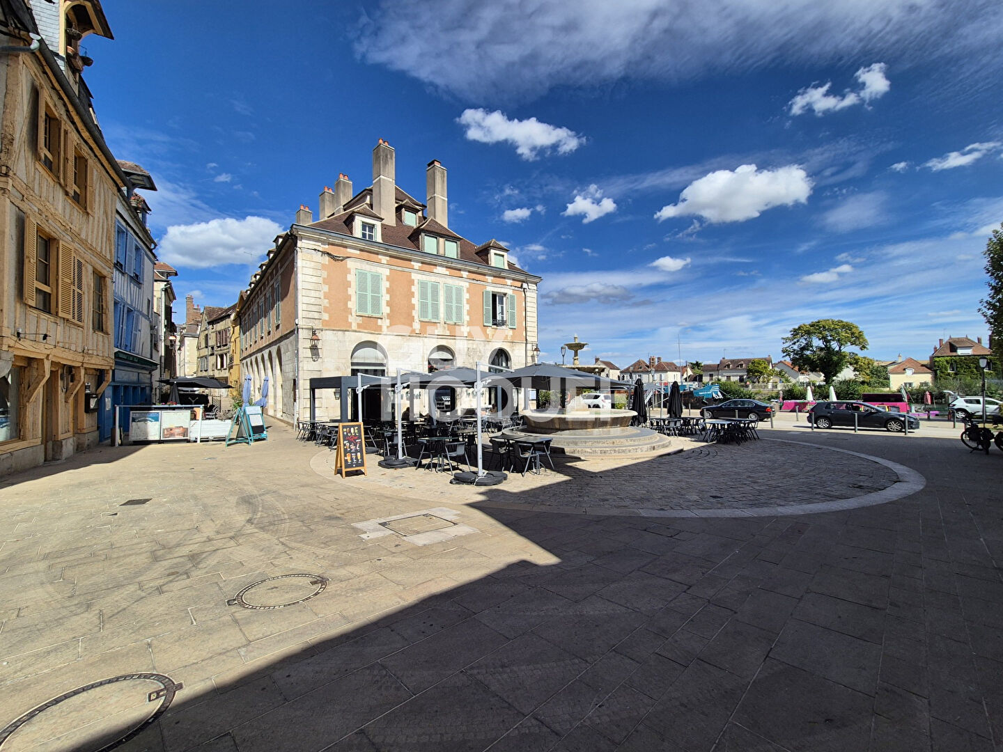 Immeuble Auxerre 75 m2