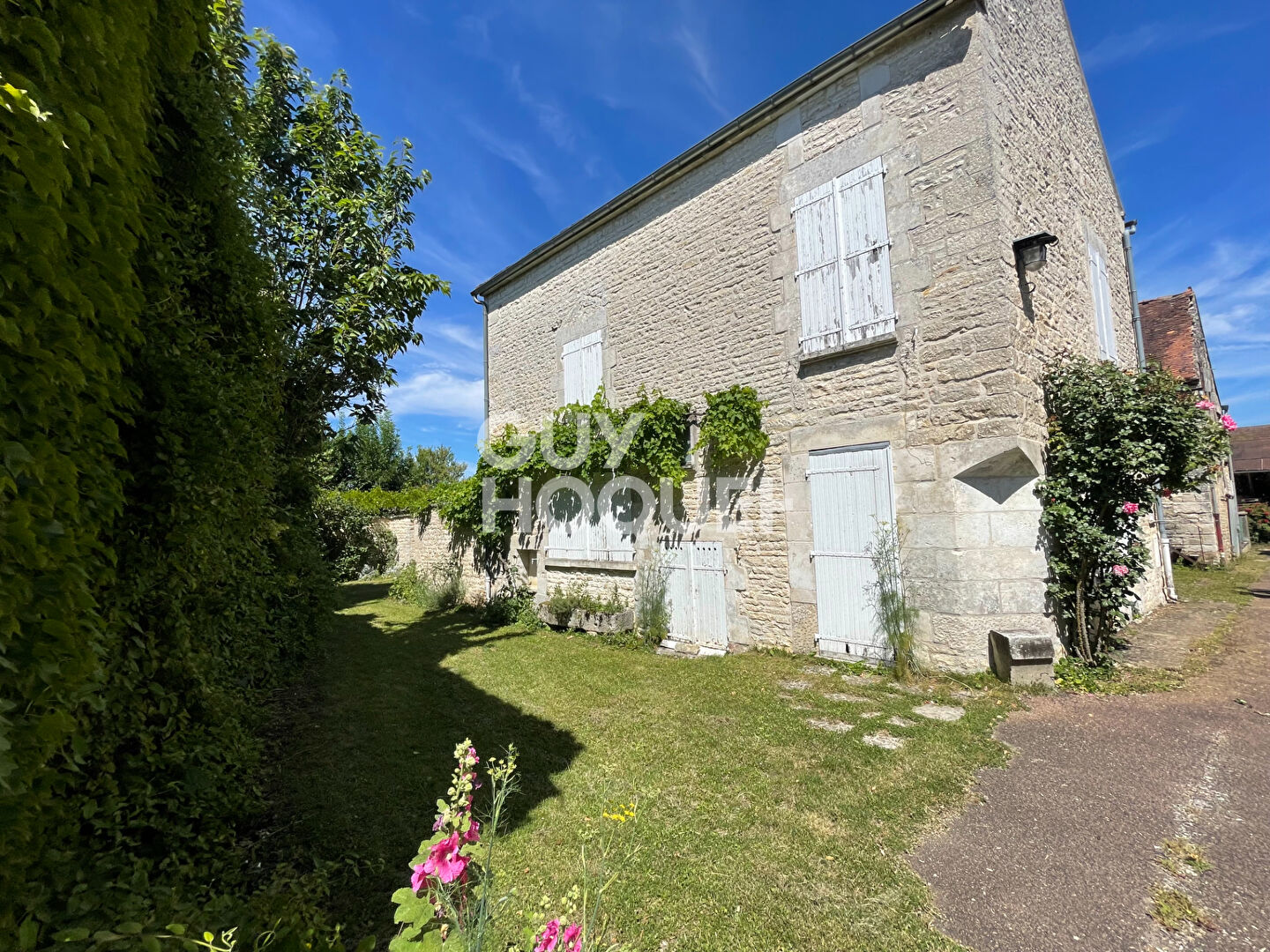 Maison Chemilly Sur Serein 4 pièce(s) 124 m2