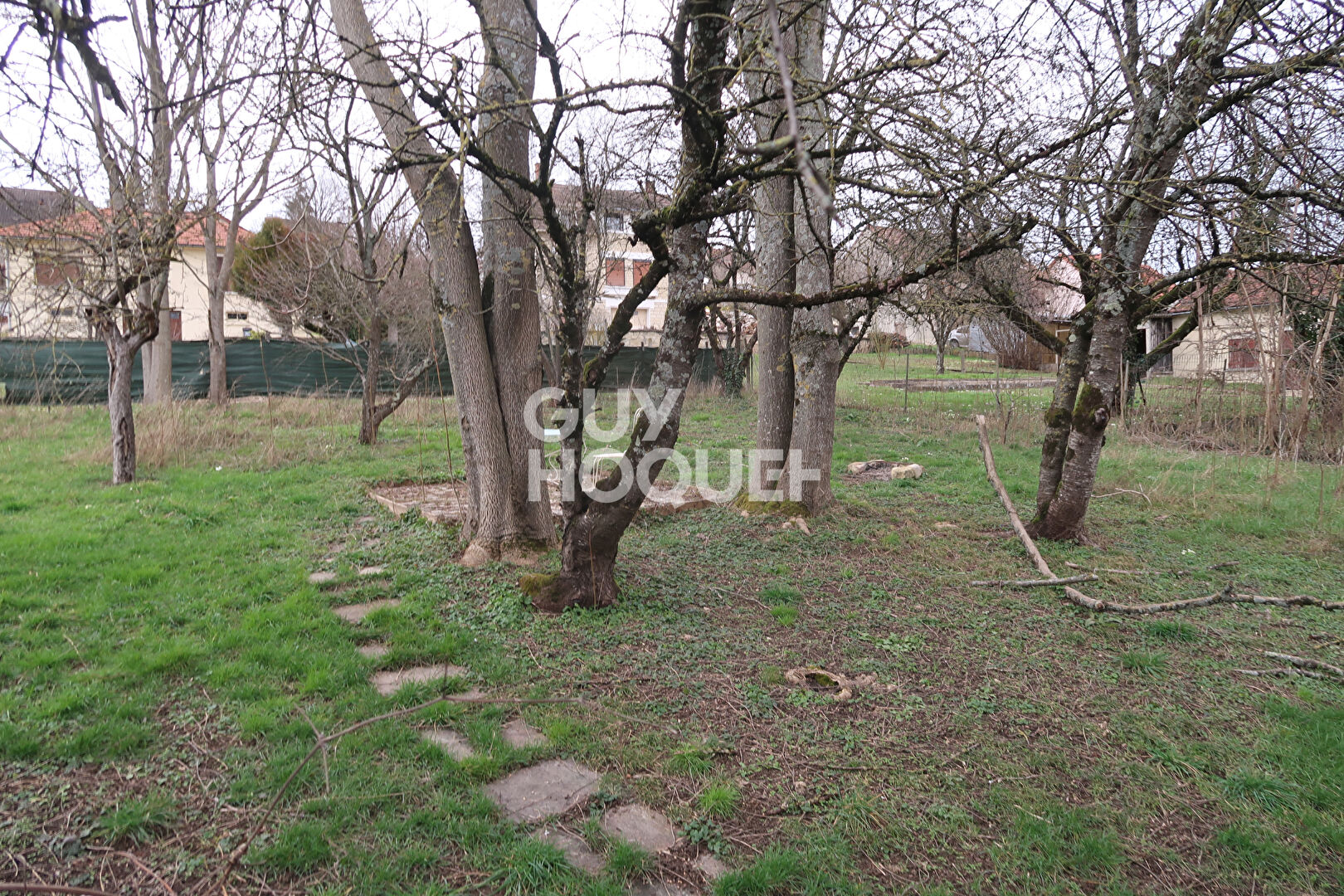 Terrain Contructible au calme