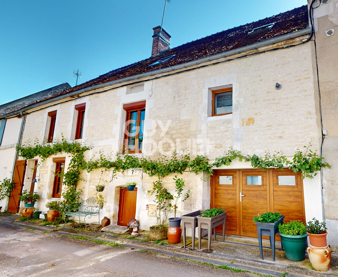 A 12 Minutes d'Auxerre