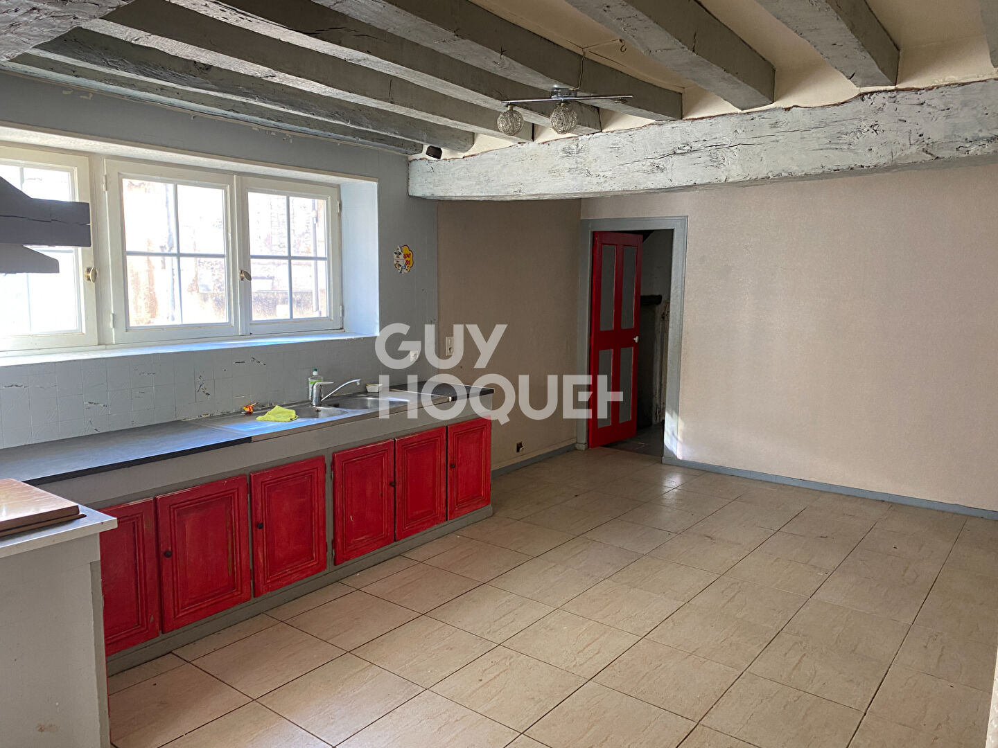 MAISON ST BRIS LE VINEUX  (5 pieces)  162 m2