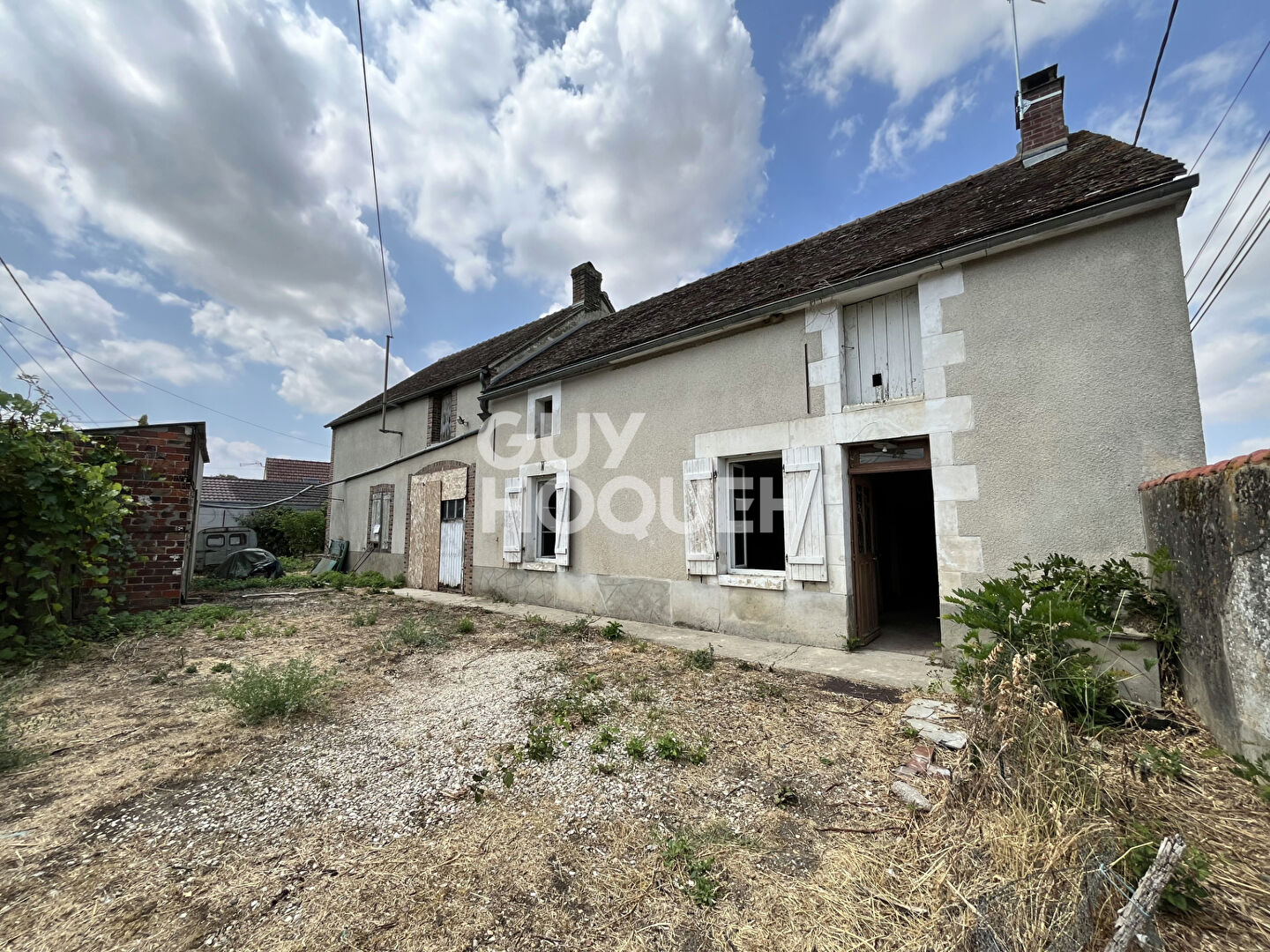 Maison 5 pièces 91 m² · à Charbuy · 90,6 m² · 79 500 €