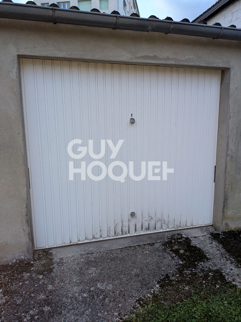 Parking / box Auxerre