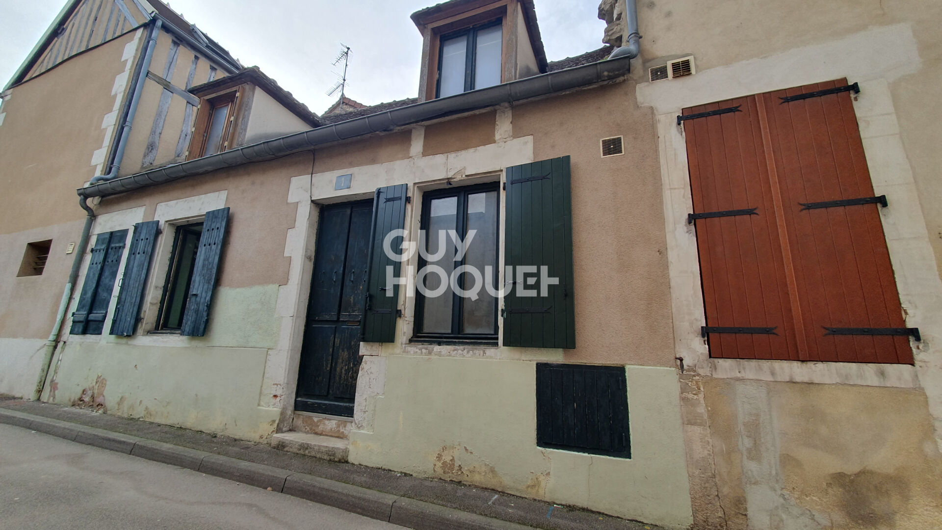 Maison de ville . Centre historique d'Auxerre