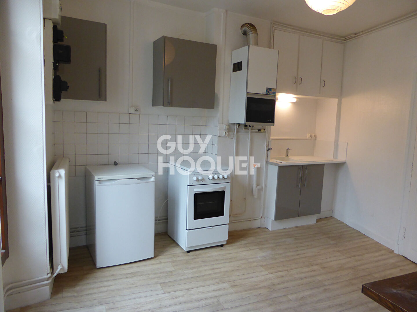 ? INVESTISSEMENT : Immeuble de Rapport -  AUXERRE, Quartier du Pont