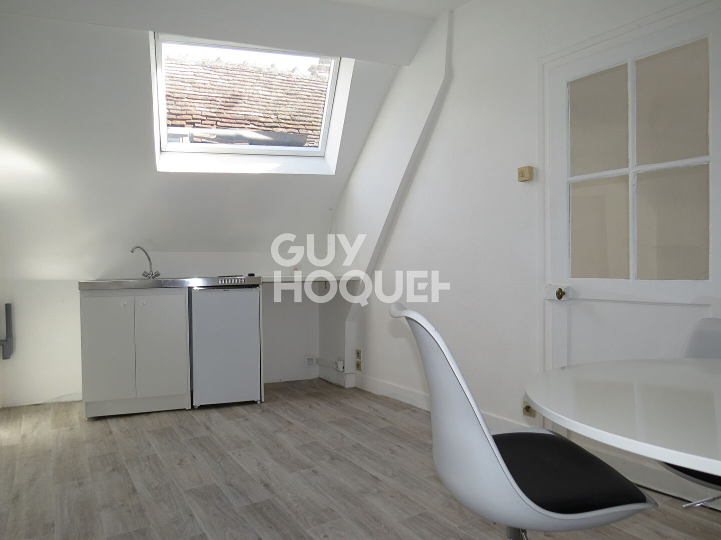 ? INVESTISSEMENT : Immeuble de Rapport -  AUXERRE, Quartier du Pont