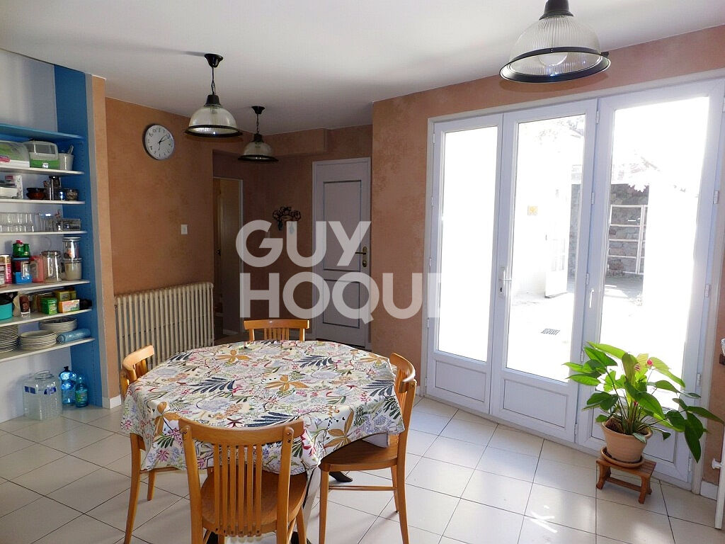 Maison Maligny 6 pièce(s) 146 m2