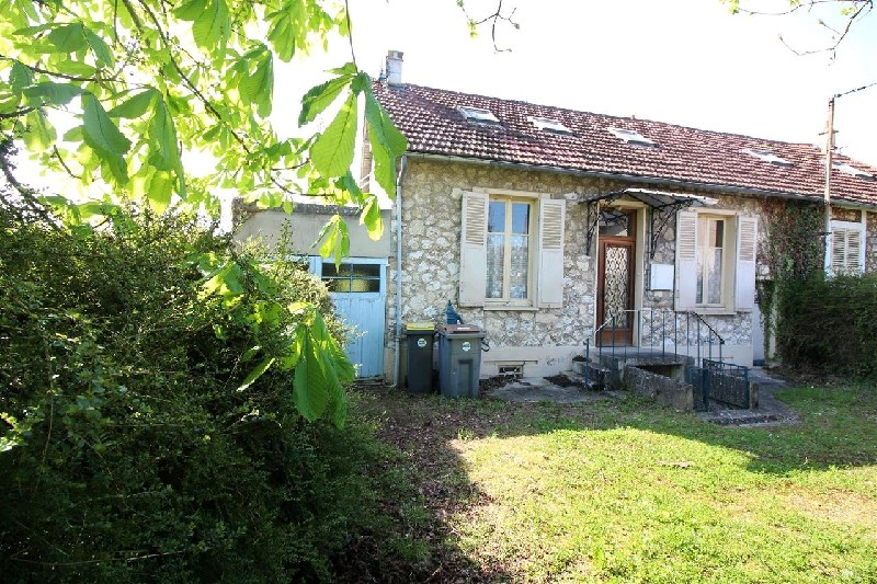 À vendre, maison d'environ 83 m², 5 pièces à CHAMPAGNE SUR SEINE (77430).