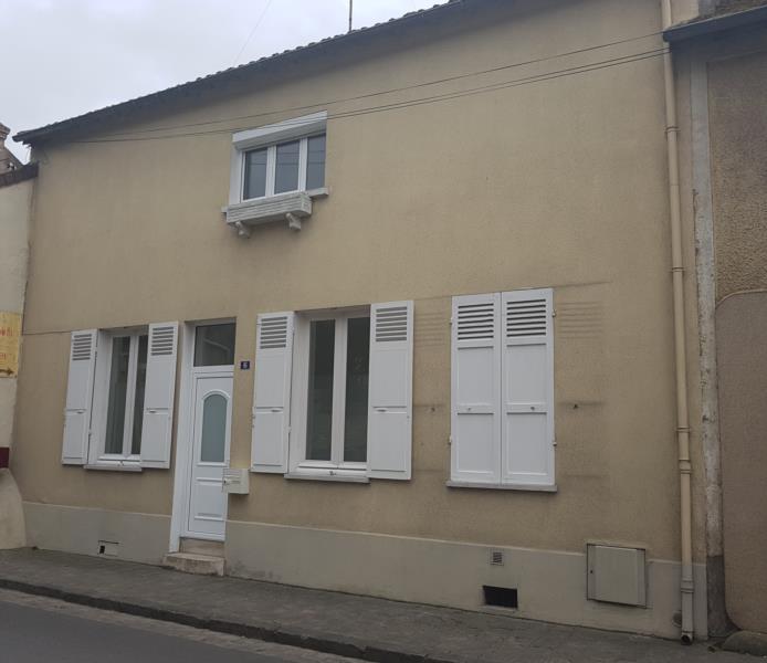 À louer, maison de ville 77 m², 4 pièces à Bourron-Marlotte