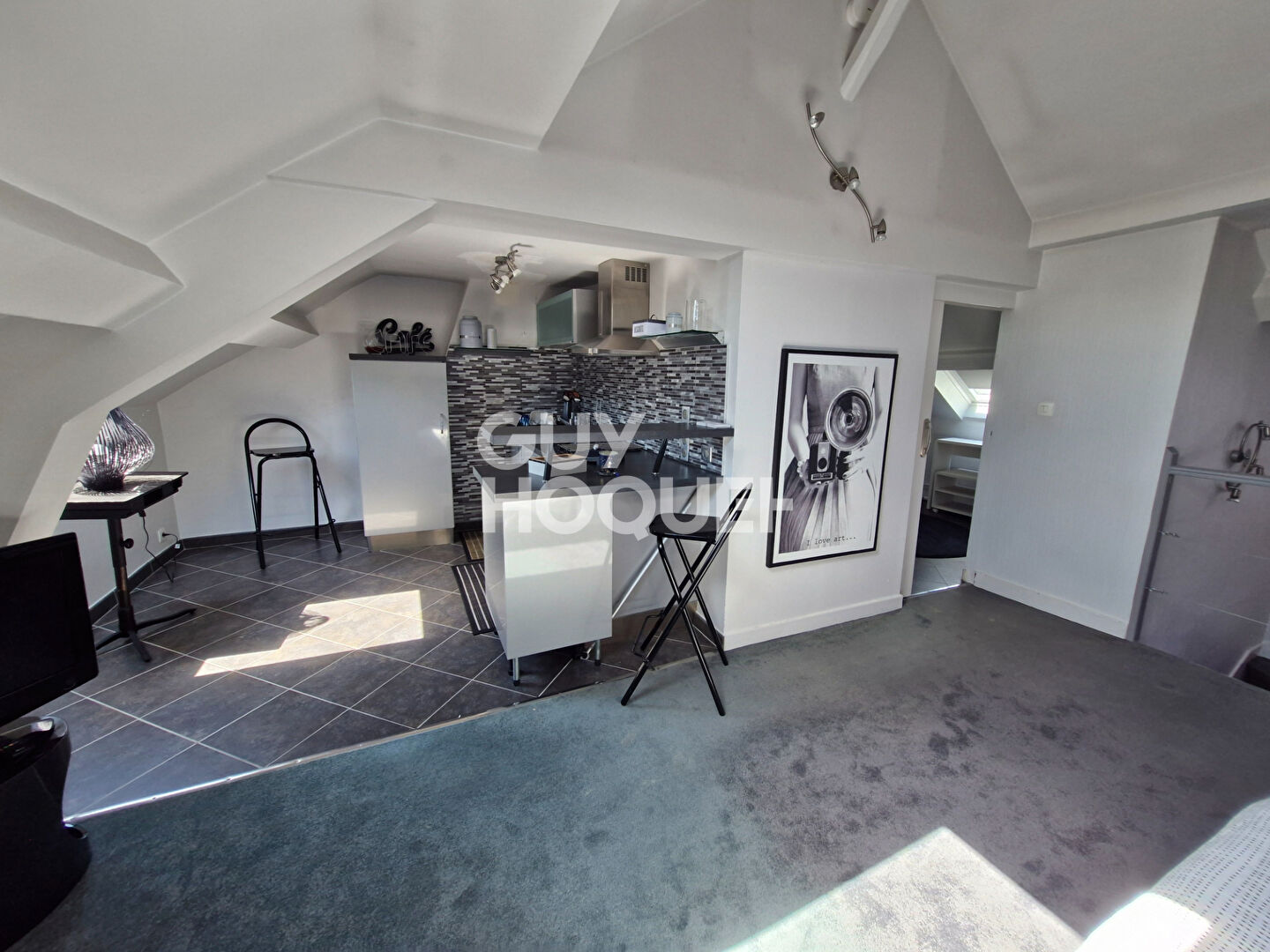 MORET SUR LOING, Coeur de ville studio de 29 m2 à louer