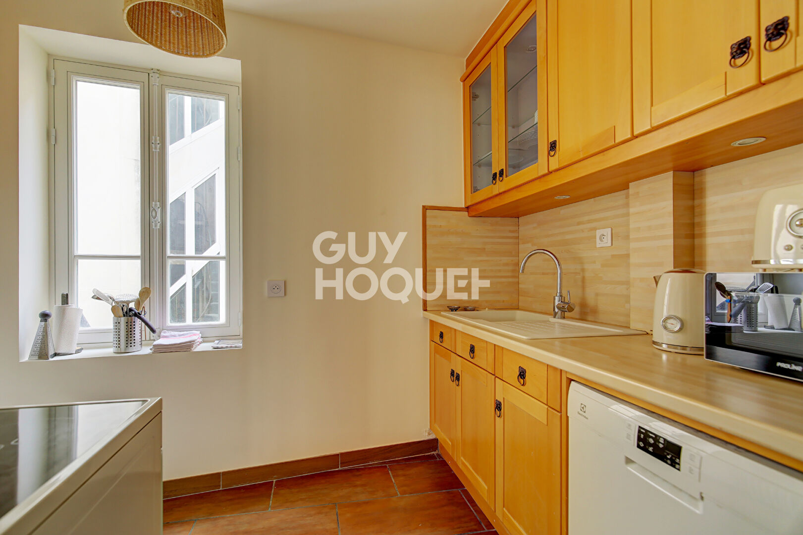 PARIS XVI, Beauséjour, Grand 2 pièces 70m2
