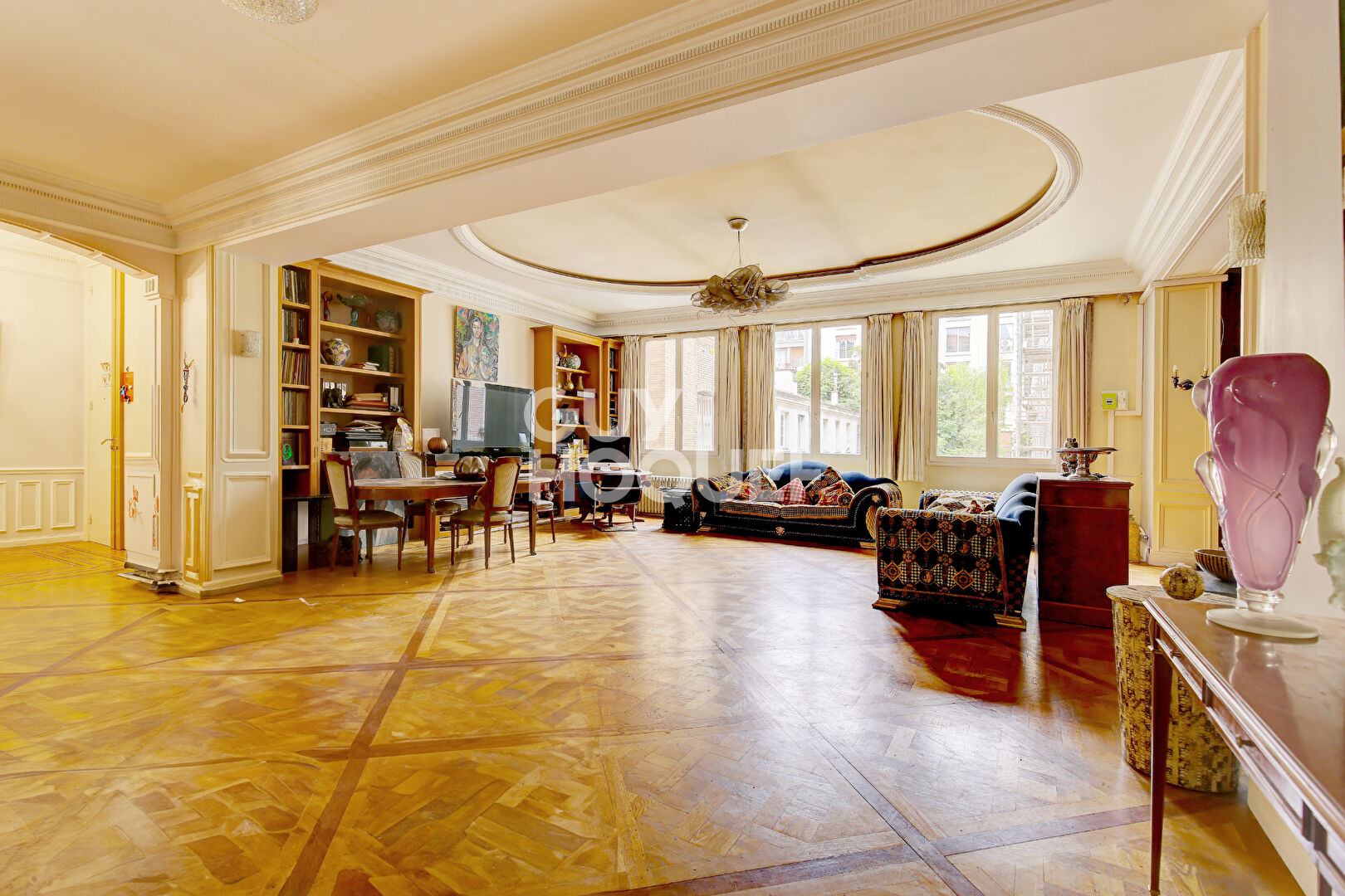PARIS XVI, VICTOR HUGO, Appartement de réception 6 pièces 214 m2